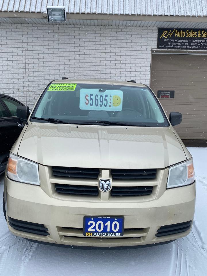 2010 Dodge Grand Caravan SE - Photo #12