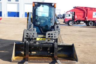 2016 Other Other C227 loader w/ bucket and forks - Photo #3