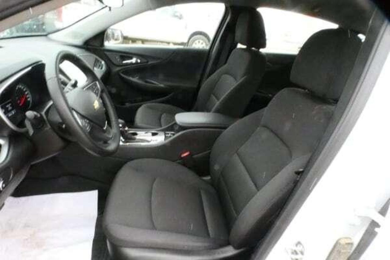 2023 Chevrolet Malibu RS w/Power cloth seats, BUC - Photo #10