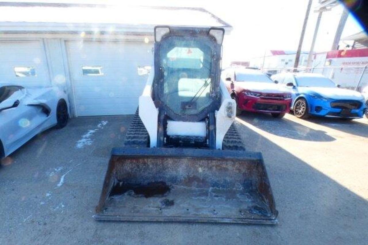 2019 Bobcat T590 1,680 Hours - 2 spd, tracks, Leather seat - Photo #3