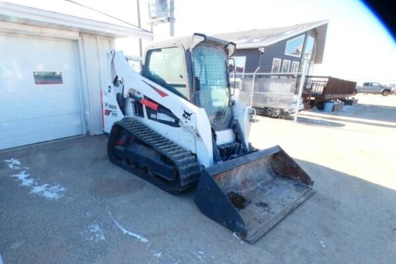 2019 Bobcat T590 1,680 Hours - 2 spd, tracks, Leather seat - Photo #4