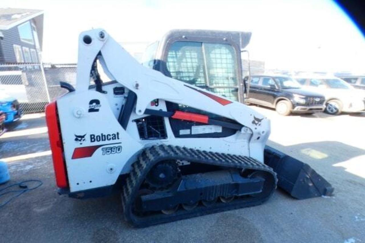 2019 Bobcat T590 1,680 Hours - 2 spd, tracks, Leather seat - Photo #5