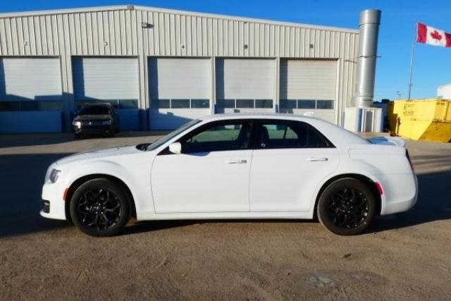 2021 Chrysler 300 300S AWD w/Htd Leather, BUC