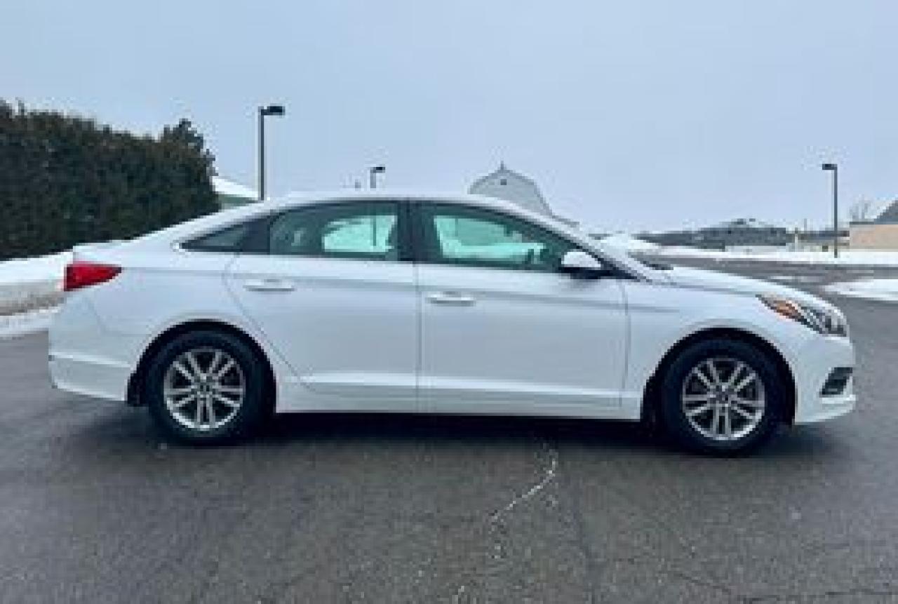 2015 Hyundai Sonata GL - Safety Certified - Photo #10