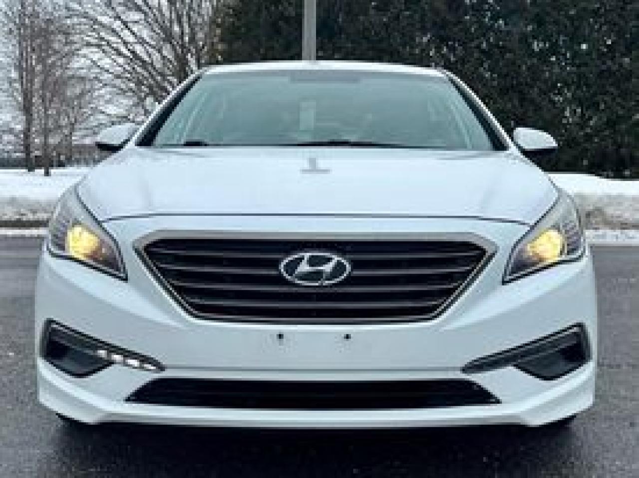 2015 Hyundai Sonata GL - Safety Certified - Photo #4