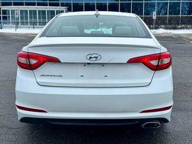 2015 Hyundai Sonata GL - Safety Certified - Photo #6