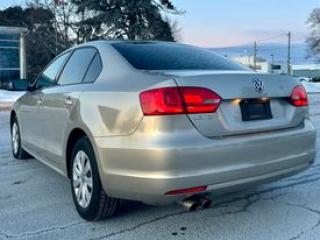 2013 Volkswagen Jetta Trendline+ - Safety Certified - Photo #11