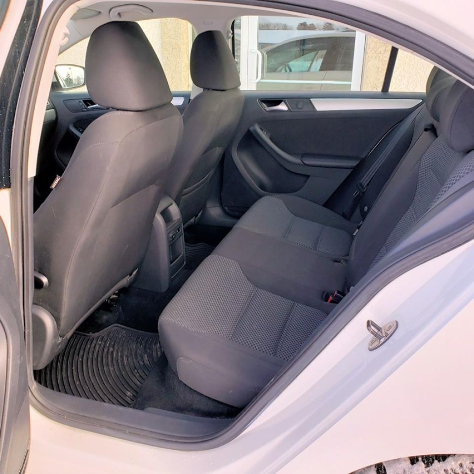 2014 Volkswagen Jetta 4dr 1.8 TSI Auto Comfortline Sunroof - Photo #8