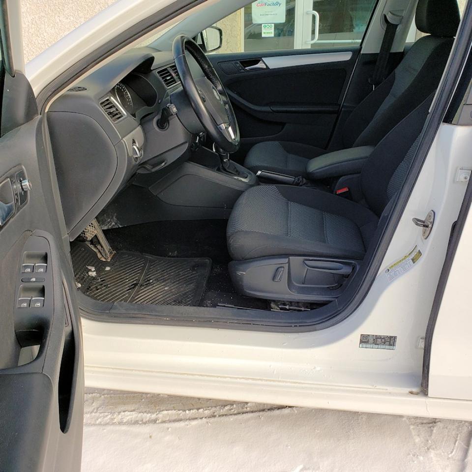 2014 Volkswagen Jetta 4dr 1.8 TSI Auto Comfortline Sunroof - Photo #7