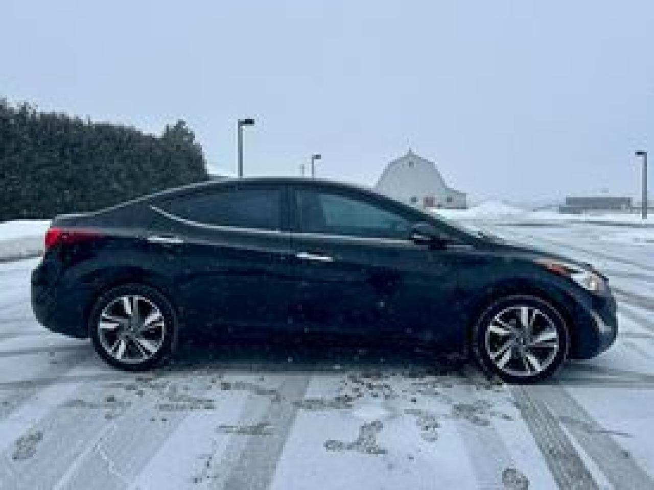 2015 Hyundai Elantra LIMITED - Safety Certified Photo3