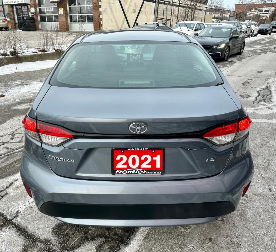 2021 Toyota Corolla LE Photo4