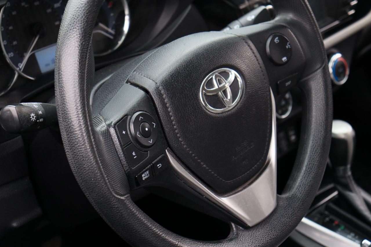 2014 Toyota Corolla LE | Auto | Cam | Bluetooth | Michelin Tires ++ Photo14