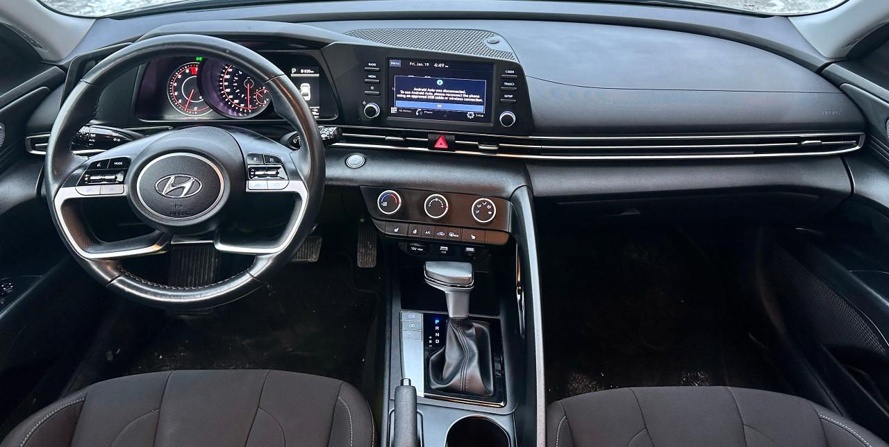 2021 Hyundai Elantra Preferred Photo