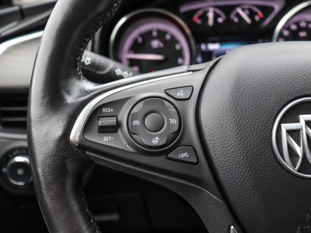 2019 Buick Envision AWDEssence Carplay&AndriodAuto Pano-roof R/Starter - Photo #18