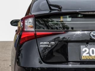 2022 Toyota Prius AWD-e Rear Cam Heated Seats Lane Keep Assist - Photo #10