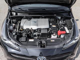 2022 Toyota Prius AWD-e Rear Cam Heated Seats Lane Keep Assist - Photo #14