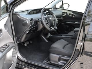 2022 Toyota Prius AWD-e Rear Cam Heated Seats Lane Keep Assist - Photo #16