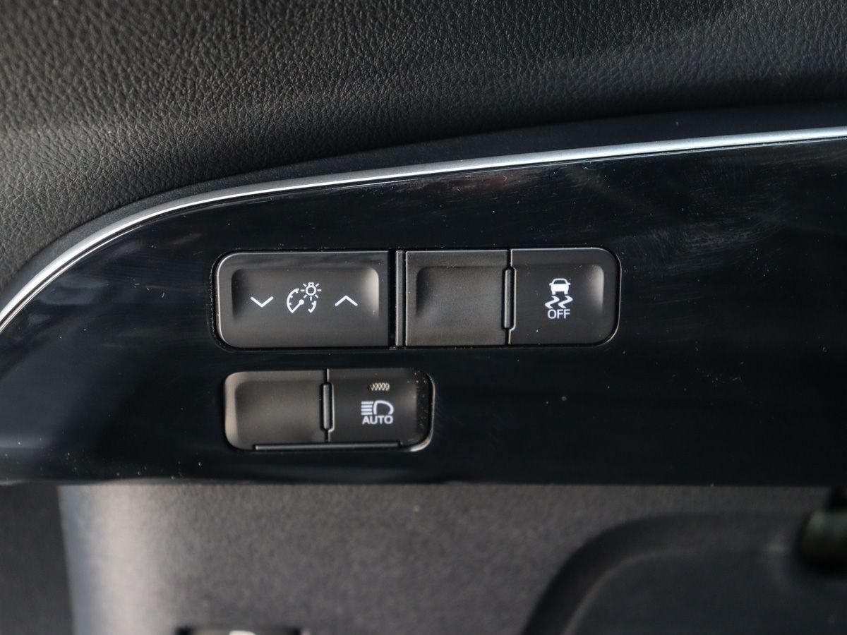 2022 Toyota Prius AWD-e Rear Cam Heated Seats Lane Keep Assist - Photo #25