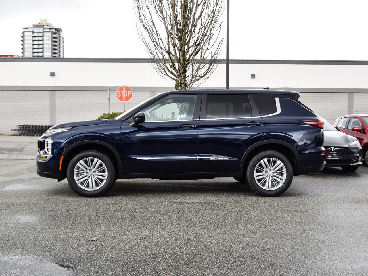 New 2024 Mitsubishi Outlander ES - Heated Seats, Apple Carplay/Android Auto for sale in Coquitlam, BC