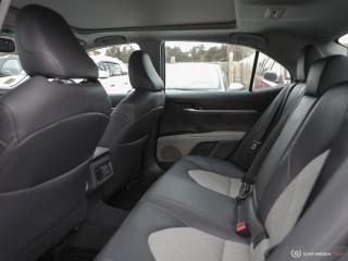 2018 Toyota Camry XLE - Photo #24