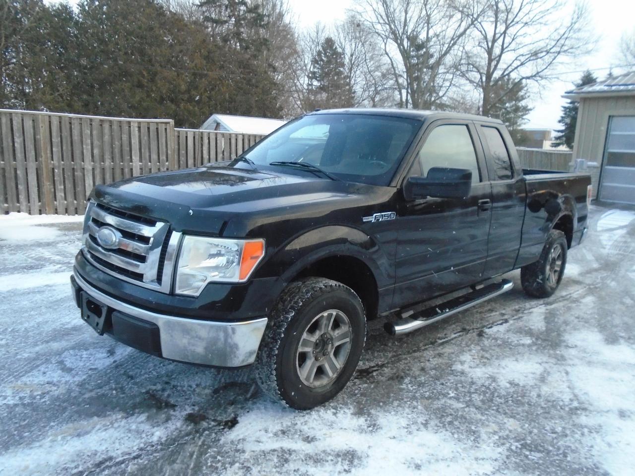 2009 Ford F-150 2WD SuperCab 145  XLT - Photo #3