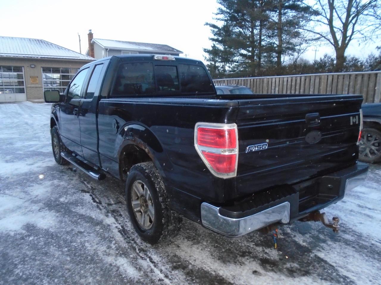 2009 Ford F-150 2WD SuperCab 145  XLT - Photo #6