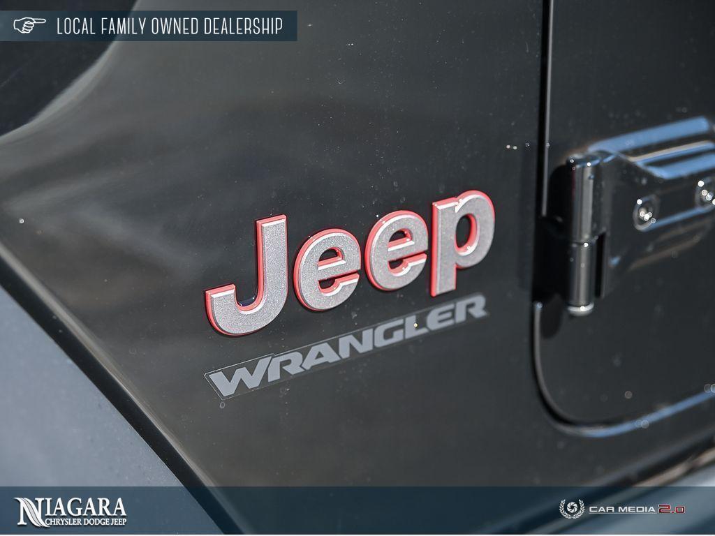 2024 Jeep Wrangler 4-Door Rubicon - Photo #9