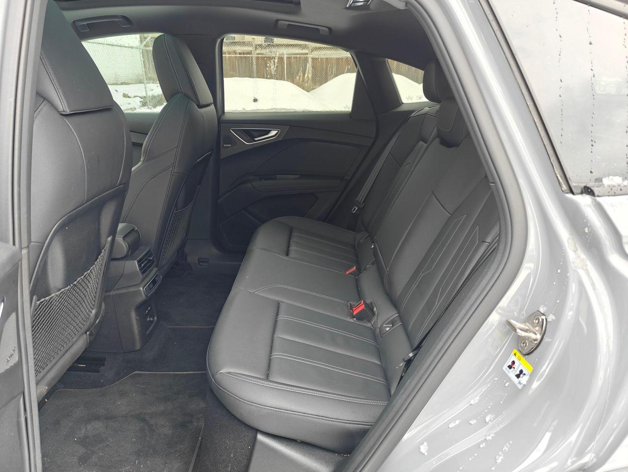2023 Audi Audie_tron Q4 E-Tron Sportback - Tech Pkg, Heads up Disp! - Photo #2