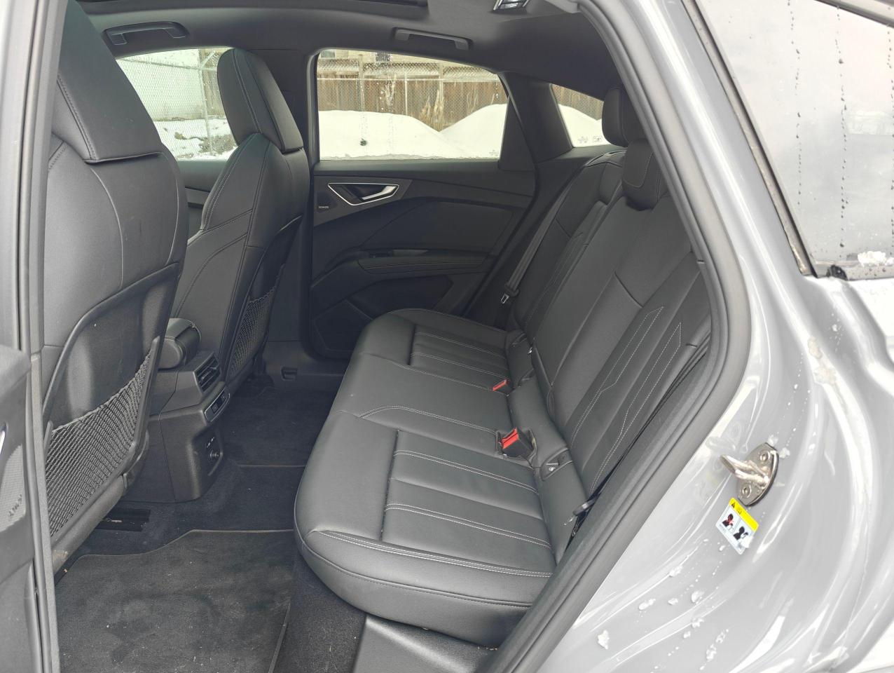 2023 Audi Audie_tron Q4 E-Tron Sportback - Tech Pkg, Heads up Disp! - Photo #2