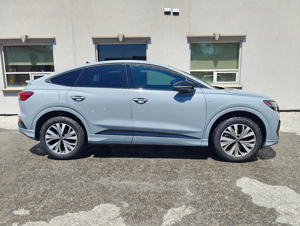 2023 Audi Audie_tron Q4 E-Tron Sportback - Tech Pkg, Heads up Disp! - Photo #26