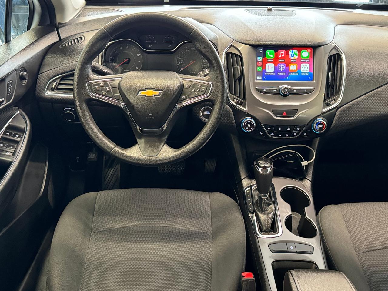 2017 Chevrolet Cruze LT+Camera+Remote Start+New Tires+CLEAN CARFAX Photo66