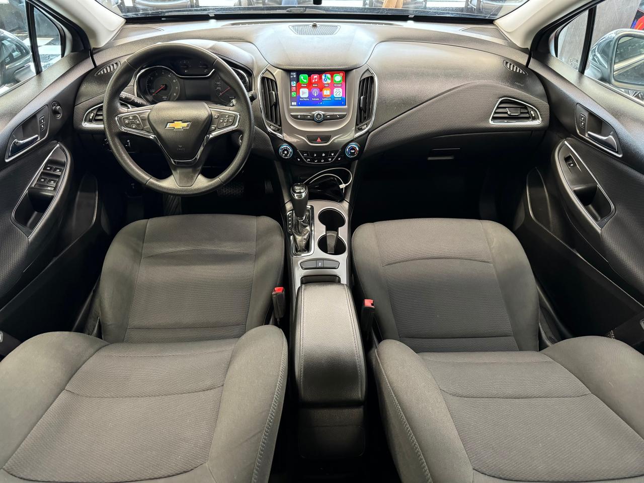 2017 Chevrolet Cruze LT+Camera+Remote Start+New Tires+CLEAN CARFAX - Photo #9