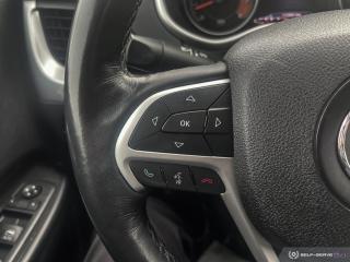 2015 Jeep Cherokee TRAILHAWK / 4WD / REVERSE CAM / NAV / NO ACCIDENTS - Photo #22
