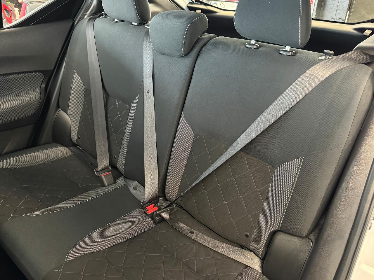 2019 Nissan Kicks S+Camera+Bluetooth+Push Start+CLEANC CARFAX - Photo #25