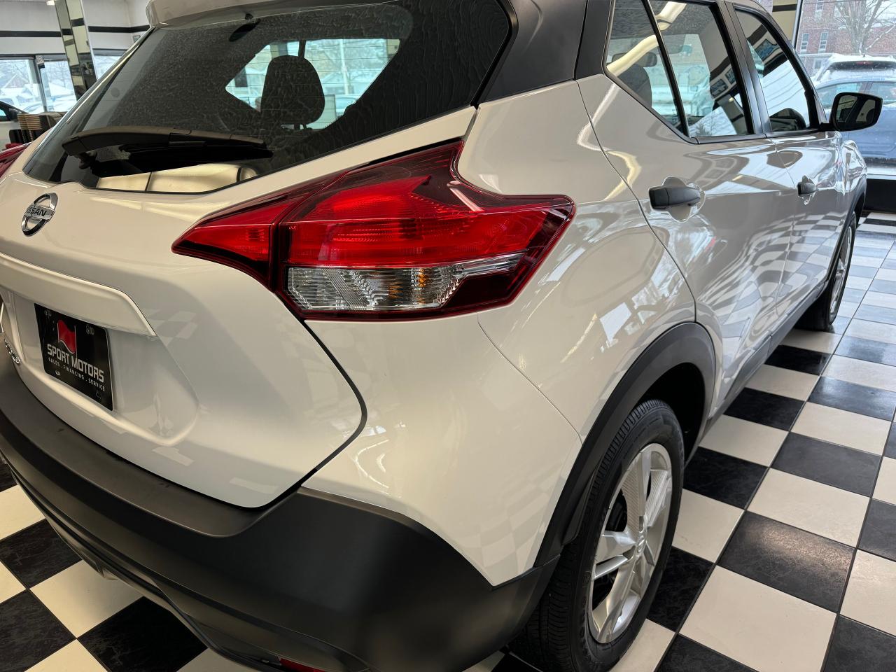 2019 Nissan Kicks S+Camera+Bluetooth+Push Start+CLEANC CARFAX - Photo #37