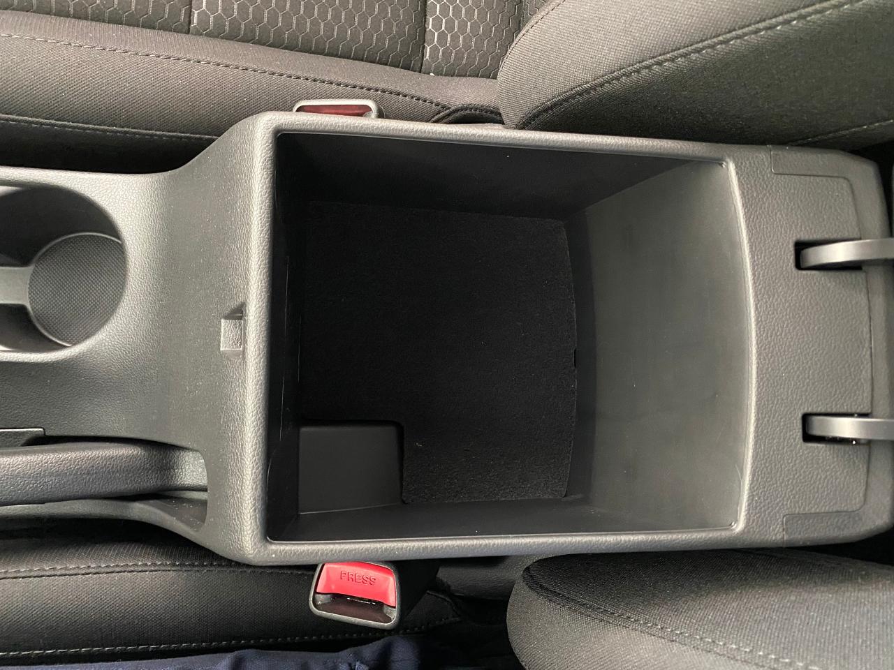 2019 Hyundai Elantra Preferred+New Tires+Camera+ApplePlay+CLEAN CARFAX - Photo #50
