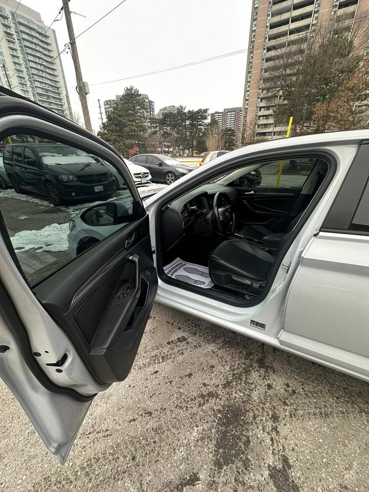 2019 Volkswagen Jetta Highline auto Photo