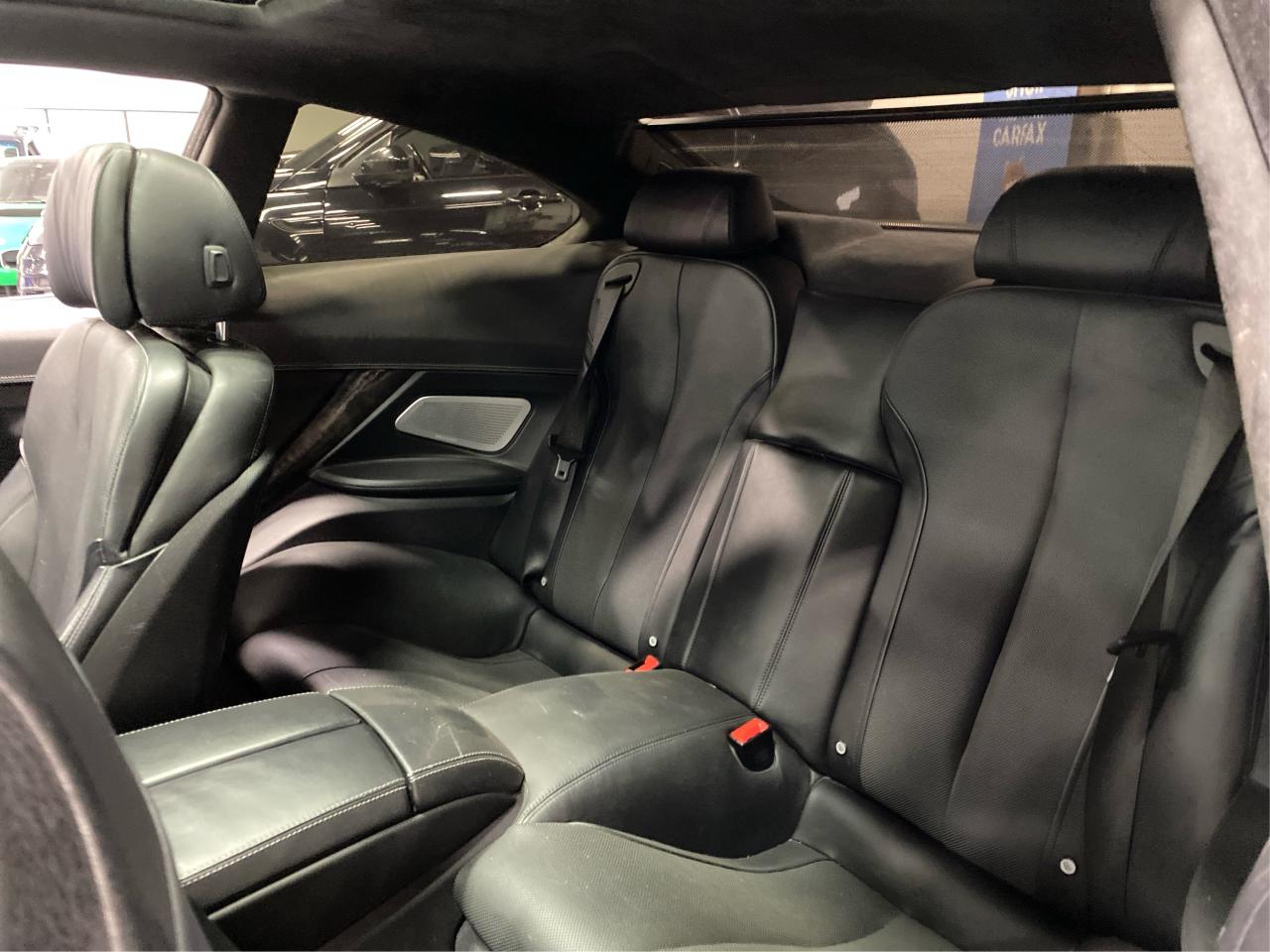 2012 BMW 6 Series 650i xDrive Photo