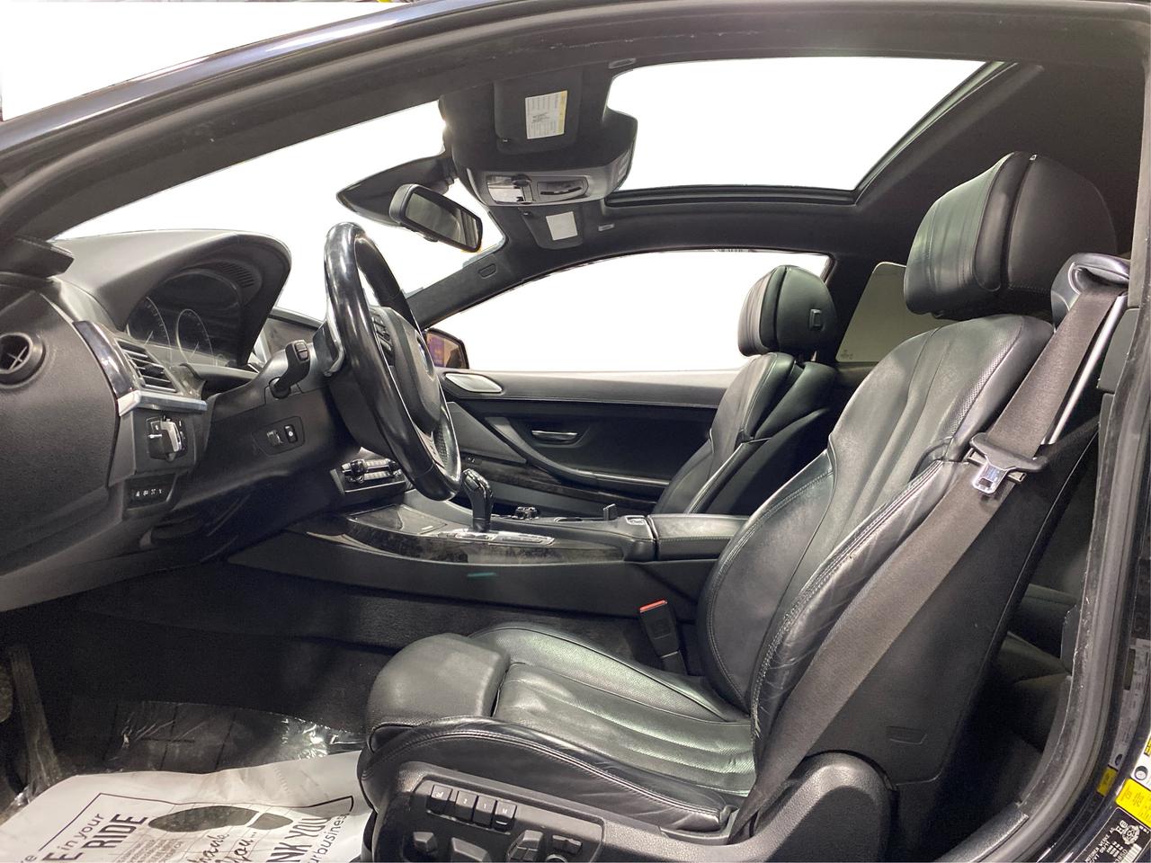 2012 BMW 6 Series 650i xDrive Photo