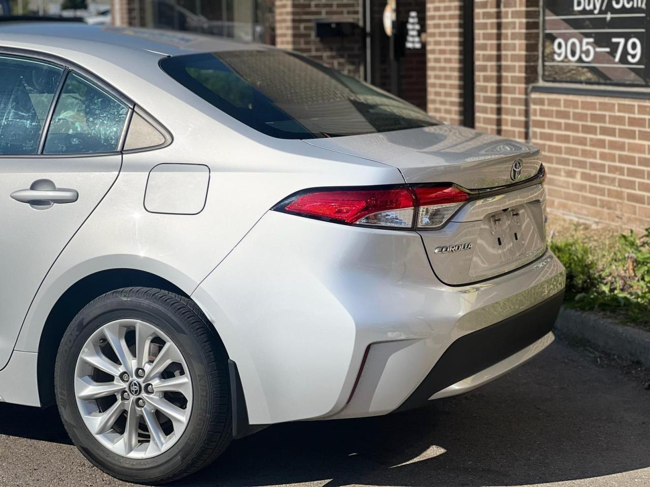 2020 Toyota Corolla LE Photo2