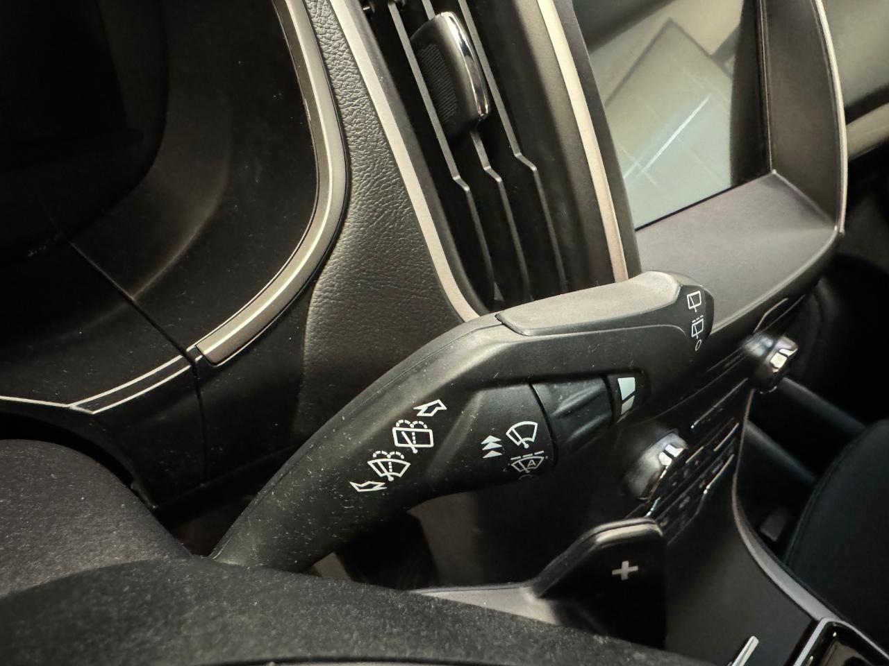 2019 Ford Edge SEL AWD+ApplePlay+PWR Gate+RemoteStart+CLEANCARFAX - Photo #48