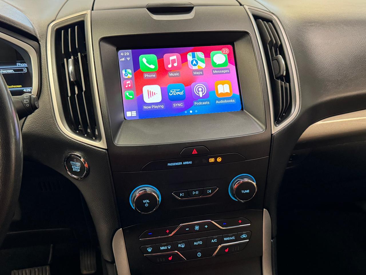 2019 Ford Edge SEL AWD+ApplePlay+PWR Gate+RemoteStart+CLEANCARFAX - Photo #9