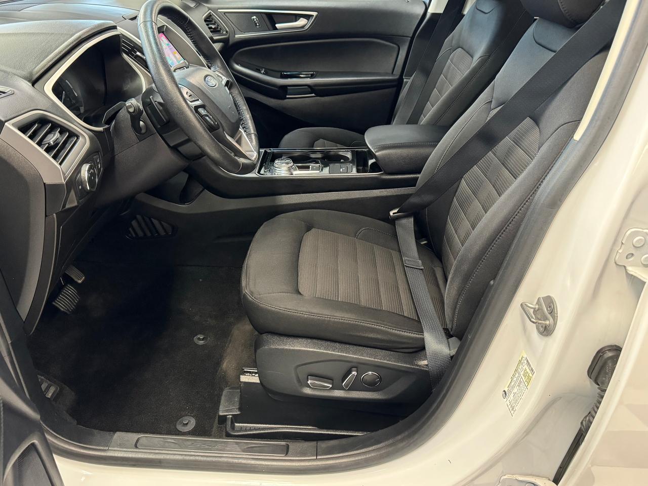 2019 Ford Edge SEL AWD+ApplePlay+PWR Gate+RemoteStart+CLEANCARFAX - Photo #18