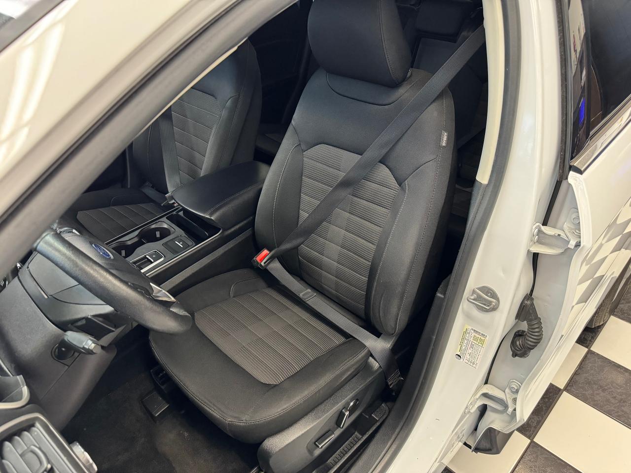 2019 Ford Edge SEL AWD+ApplePlay+PWR Gate+RemoteStart+CLEANCARFAX - Photo #19