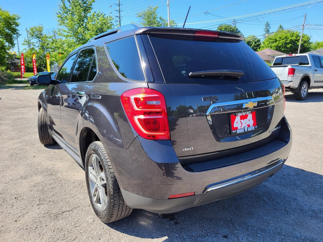 2016 Chevrolet Equinox LTZ AWD Photo2