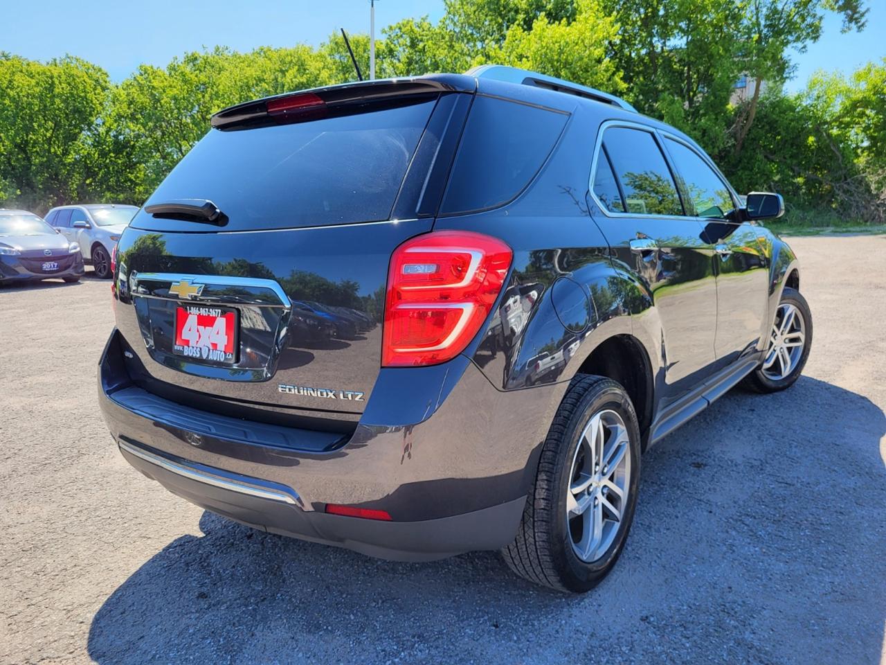 2016 Chevrolet Equinox LTZ AWD Photo4