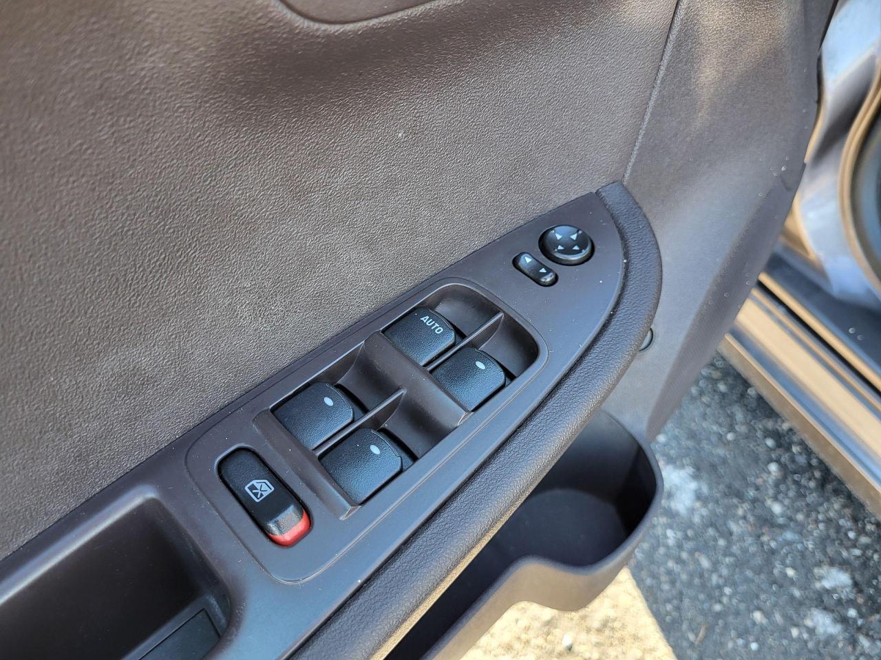 2012 Chevrolet Malibu 2LS Photo