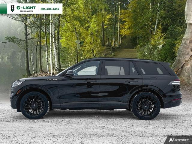 2023 Lincoln Aviator Reserve AWD MIDNIGHT EDITION! Photo3