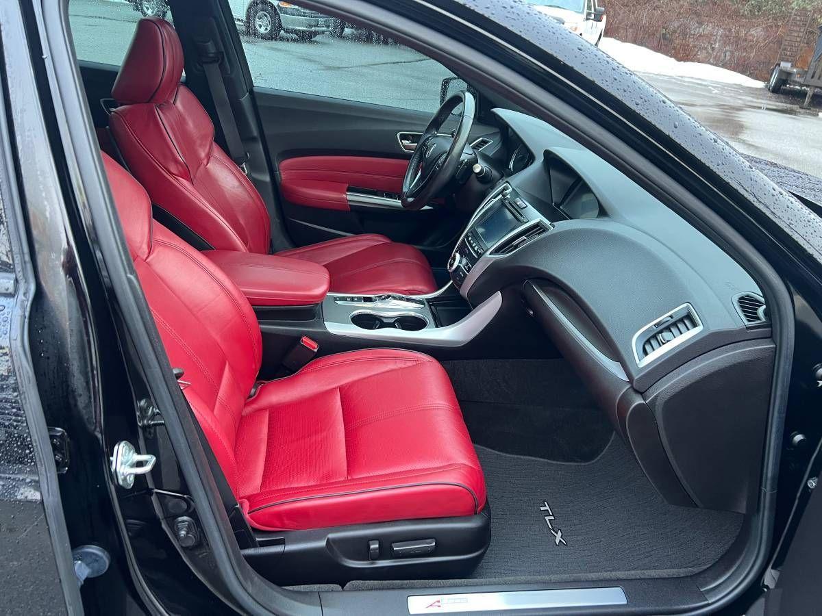 2018 Acura TLX SH-AWD Tech A-Spec Sedan w/Red Leather - Photo #11