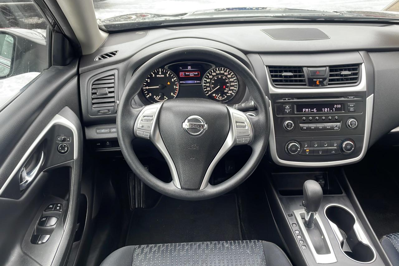 2016 Nissan Altima 2.5 Sedan **Bluetooth/Cruise** - Photo #10